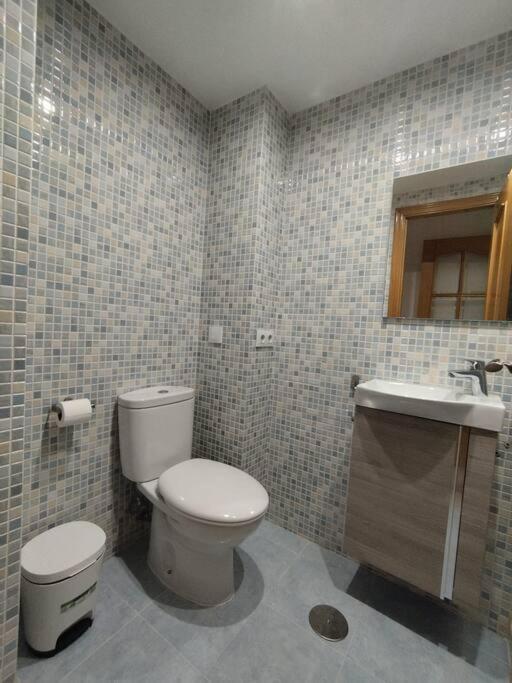 Apartamento En Jerez 3 Dormitorios Y 2 Banos Jerez de la Frontera Buitenkant foto